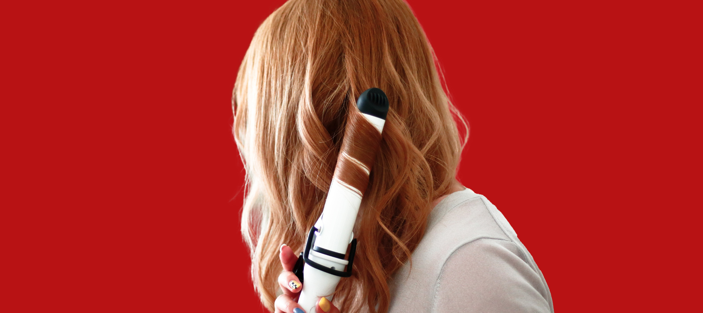 How to Curl Hair with a Curling Iron